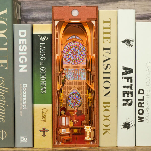 DIY Book Nook Boekensteun Notre Dame de Paris, Tone-Cheer, TQ120, 18x8x24,5cm - Afbeelding 7