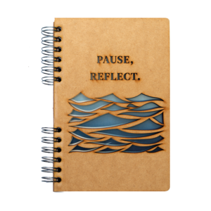Duurzaam Houten Notitieboek – KOMONI –  Pause & Reflect - Gerecycled papier – Navulbaar – PARE