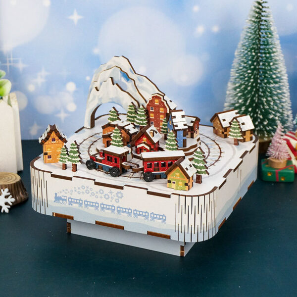 Muziekdoosje DIY 3D Houten Puzzel, Snow Train, Tone-Cheer, TQ058, 14x14x12,2cm - Afbeelding 3