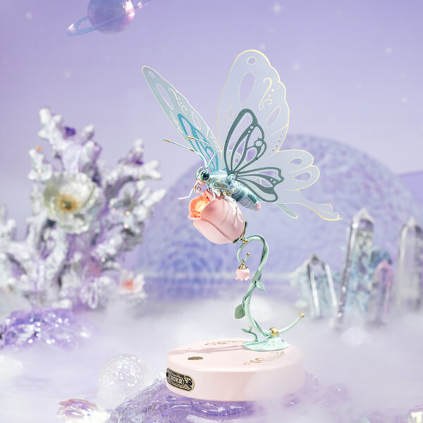 Robotime, 3D DIY Kunststof Bouwpakket Vlinder/ Butterfly Pink,  MI05P, 15,5x14,5x23cm - Afbeelding 2