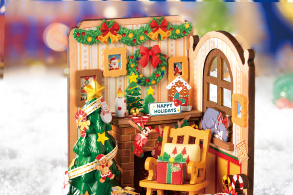 Robotime, DIY Huisje Christmas Fireplace,  DS041, 7x7x9,5cm - Afbeelding 2