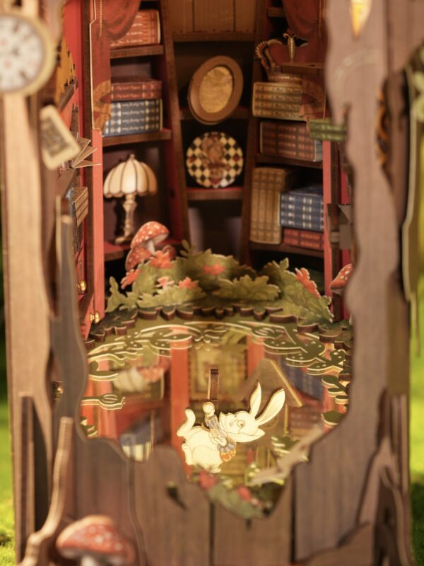 Robotime, DIY Book Nook Boekensteun Fall into Wondert, TGB12, 15.3*19.7*25.1 cm - Afbeelding 4