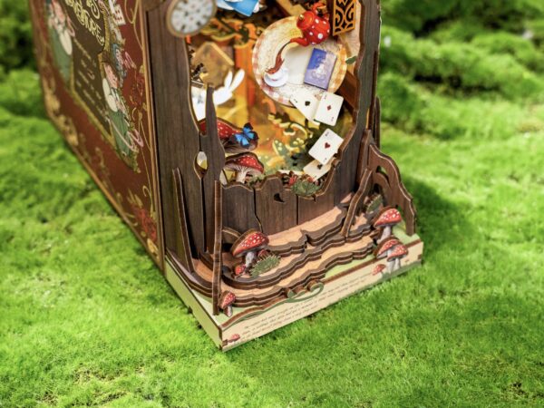 Robotime, DIY Book Nook Boekensteun Fall into Wondert, TGB12, 15.3*19.7*25.1 cm - Afbeelding 3