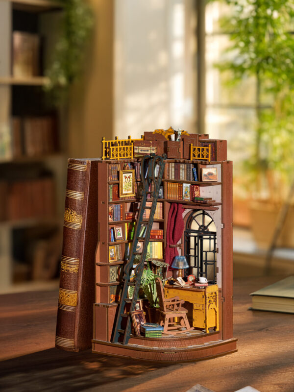 Robotime, DIY Book Nook, Silent Corner Study, TGE02, 11,8x11,8x24,9cm - Afbeelding 10