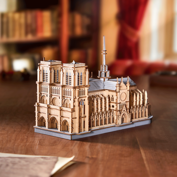 Robotime, DIY 3D Houten Modelbouwpakket, Paris Cathedral, TG511, 25,7x12,6x22,8cm - Afbeelding 2